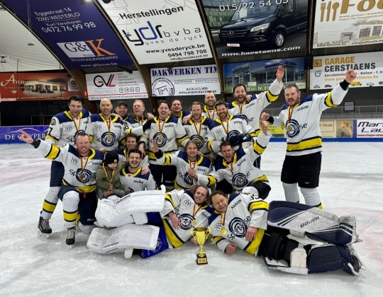 Sportoase Antwerp Phantoms White est champion de la Division 2!