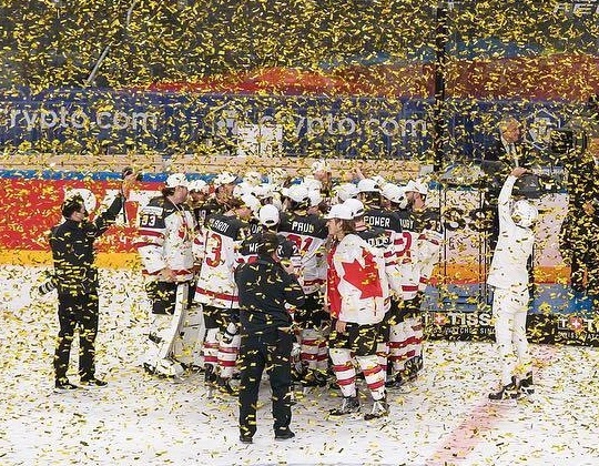 Le Canada remporte le titre mondial a Riga