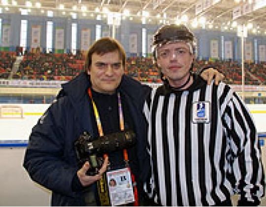 L'arbitre Chris Deweerdt bien en vue à Harbin