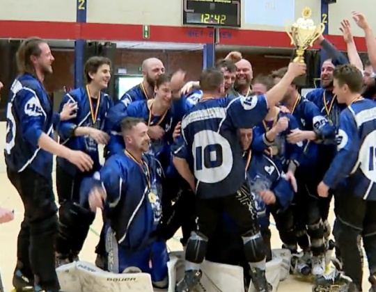 Inline Hockey club Huskies Beveren celebrates 25th anniversary with championship title