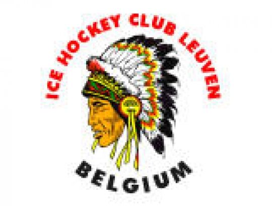 CHIEFS LEUVEN AU COMPLET