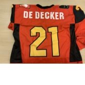 15/18 # 21 Red de Decker