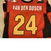 15/18 # 24 Red Van Den Bosch