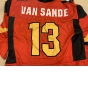 15/18 # 13 red van Sande